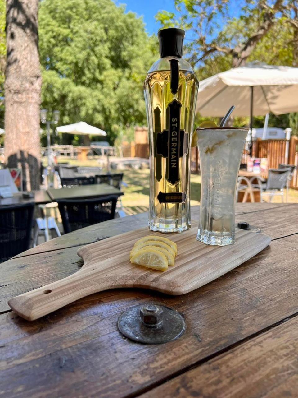 Campsite Du Pont D'avignon 4*